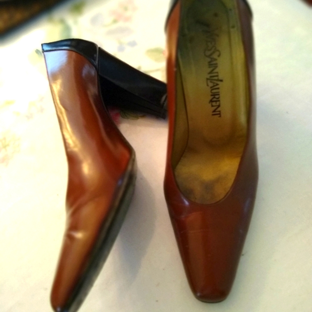 Yves Saint Laurent Heels